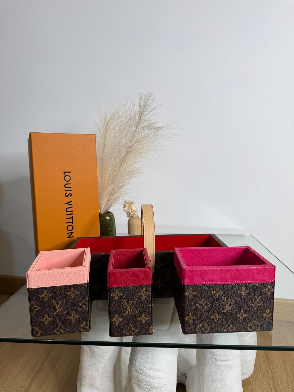 Organizer brown 2