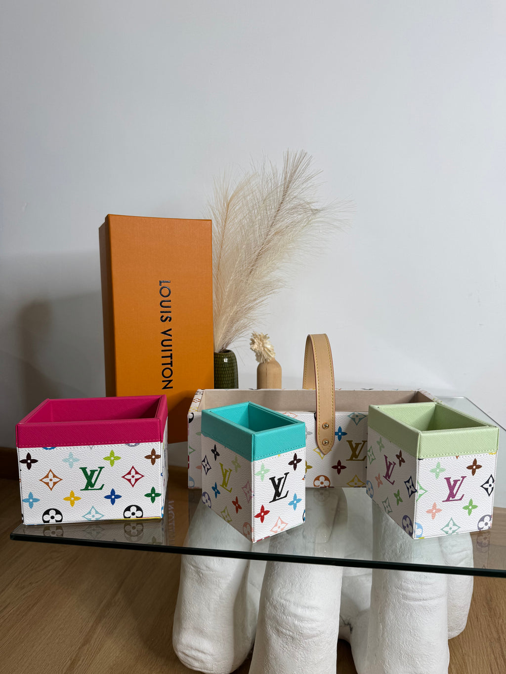 Organizer white