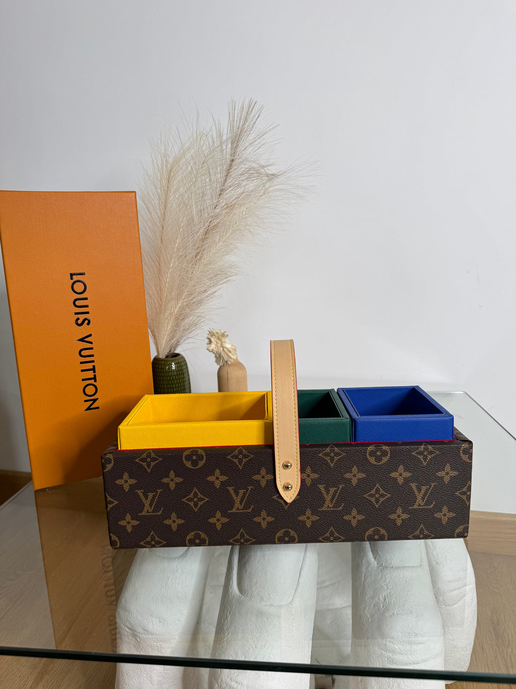 Organizer brown 1