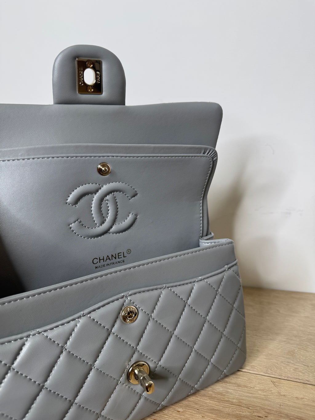 Borsa grigia 23 cm